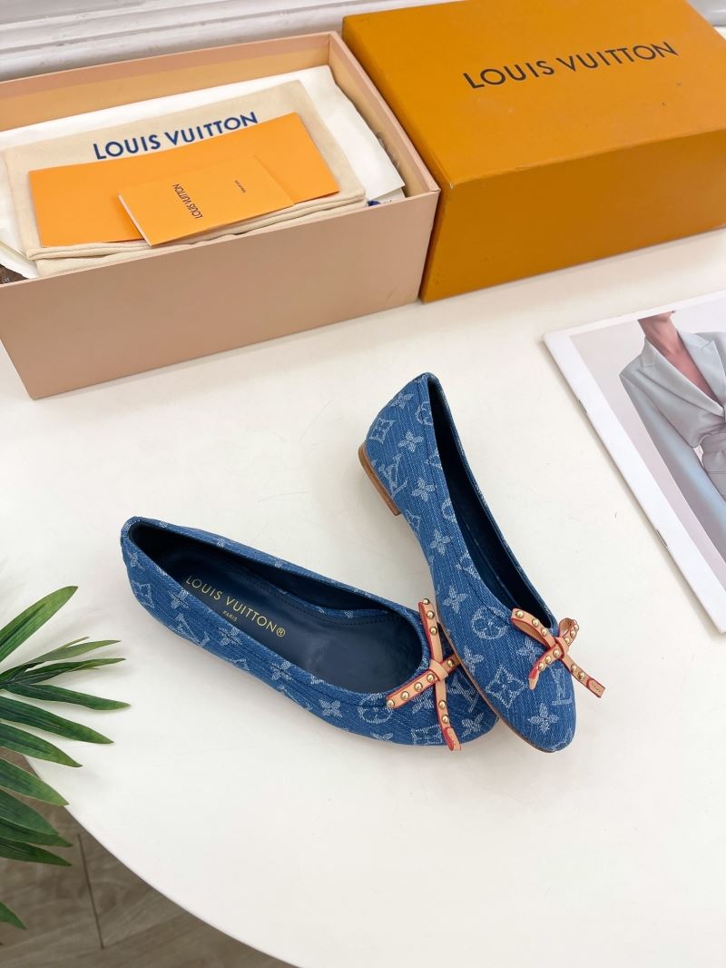 Louis Vuitton Flat Shoes